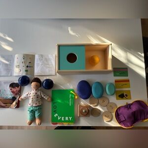 Lovevery Play Kit - The Thinker - 11-12 Months